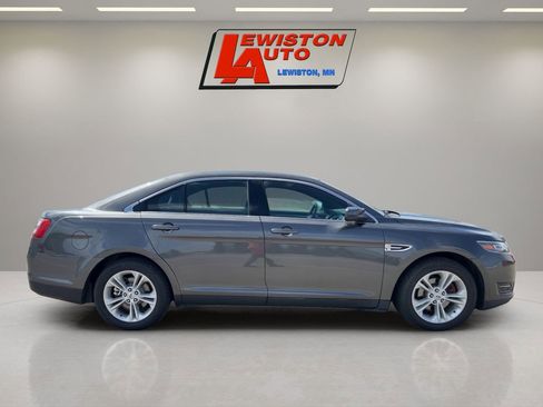 Used 2015 Ford Taurus SEL w/ Equipment Group 201A FWD image 6
