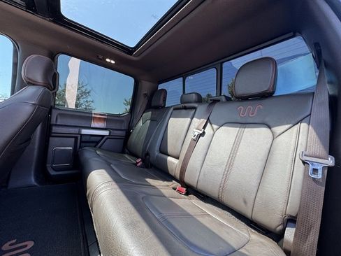 Used 2017 Ford F250 King Ranch w/ King Ranch Ultimate Package AWD/4WD image 15