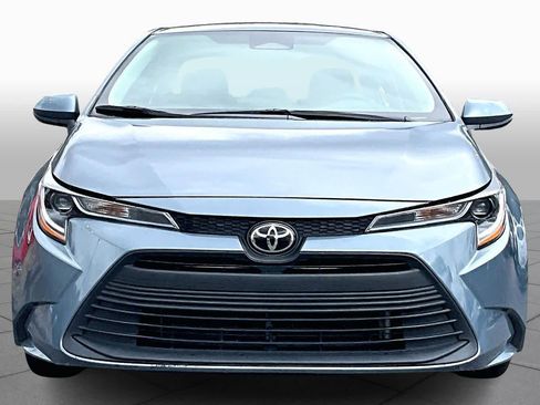 Used 2024 Toyota Corolla LE image 4
