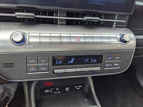 Used 2024 Hyundai Kona SEL image 21