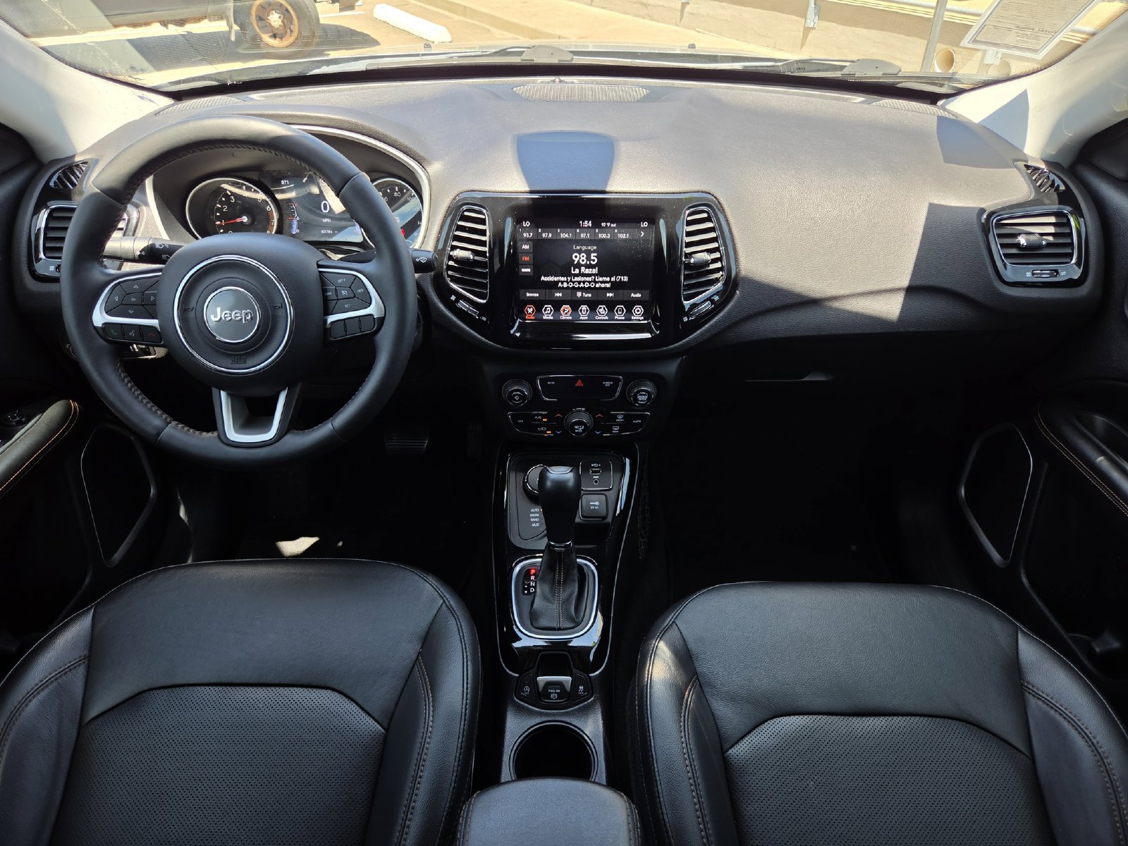Used 2019 Jeep Compass Limited AWD/4WD image 12