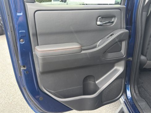 Used 2022 Nissan Frontier Pro-X RWD image 29
