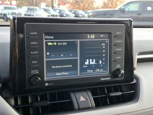 Certified 2021 Toyota RAV4 XLE image 15