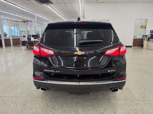 Used 2018 Chevrolet Equinox Premier FWD image 6