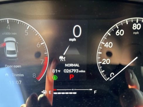 Used 2023 Honda Civic Sport image 13