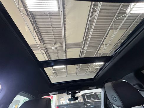 Used 2023 Chevrolet Blazer Premier w/ Driver Confidence II Package image 16