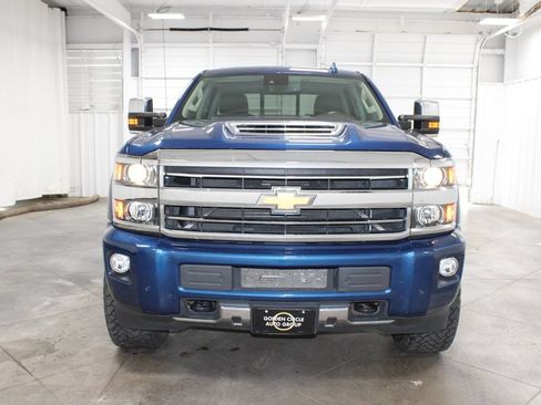 Used 2019 Chevrolet Silverado 2500 High Country w/ Duramax Plus Package AWD/4WD image 3