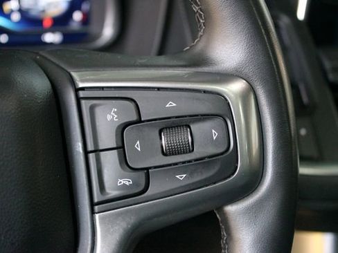 Used 2023 Chevrolet Suburban LT w/ Luxury Package AWD/4WD image 16