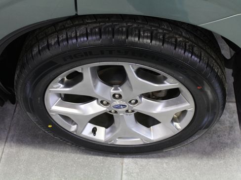 Used 2018 Subaru Forester 2.5i Touring image 31