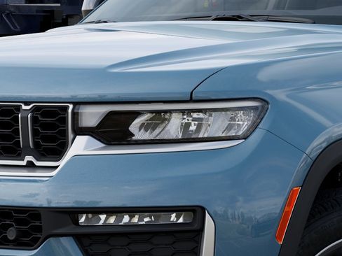 New 2026 Jeep Grand Cherokee Limited AWD/4WD image 27