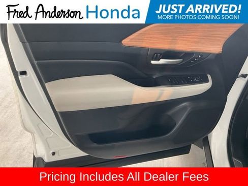 Used 2024 Toyota Grand Highlander FWD image 5
