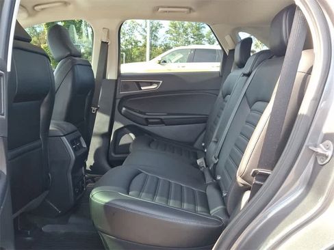 Used 2022 Ford Edge SEL w/ Convenience Package image 26