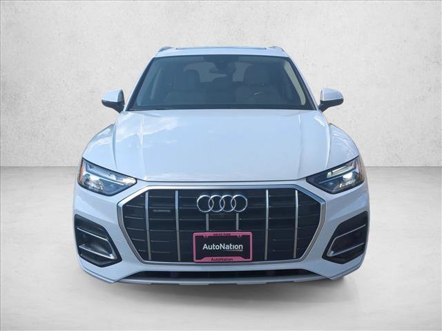 Used 2021 Audi Q5 2.0T Premium Plus w/ Premium Plus Package AWD/4WD image 2
