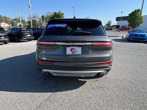 Used 2021 Lincoln Corsair AWD w/ Premium Package image 5