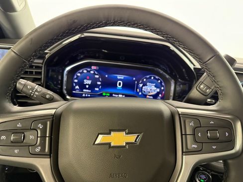Used 2025 Chevrolet Silverado 2500 LT w/ Z71 Chrome Sport Edition AWD/4WD image 27