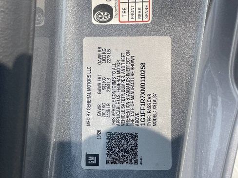 Used 2021 Chevrolet Camaro LT w/ Technology Package RWD image 28