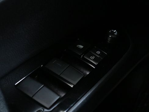 Used 2021 Toyota Prius Prime LE image 20