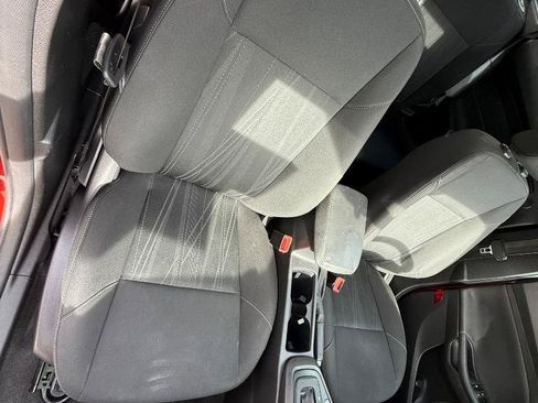 Used 2018 Ford Focus SEL image 14