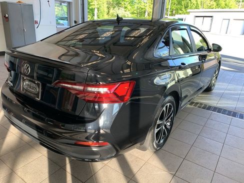 Used 2024 Volkswagen Jetta Sport FWD image 15