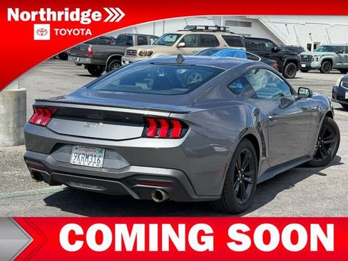 Used 2024 Ford Mustang GT RWD image 4