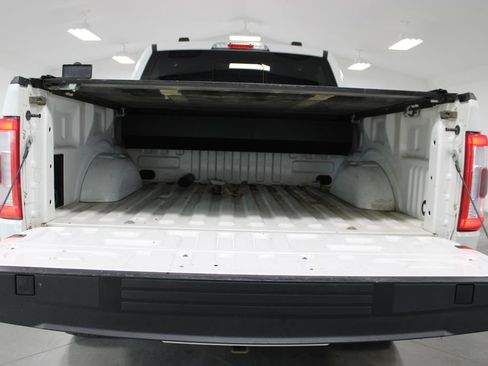 Used 2023 Ford F150 Lariat AWD/4WD image 11