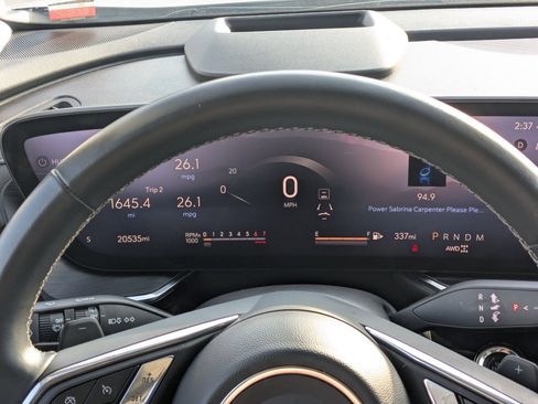 Used 2024 Buick Envision Preferred image 22