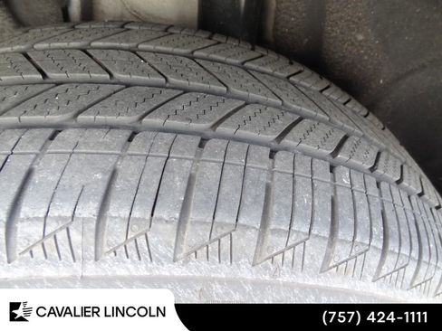 Used 2023 BMW X1 xDrive28i w/ Convenience Package image 13