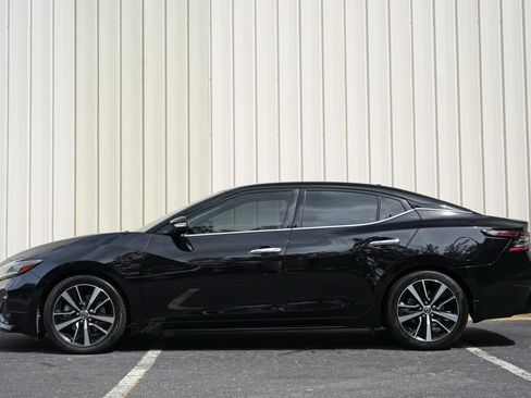 Used 2022 Nissan Maxima SV w/ Floor Mat Group FWD image 8