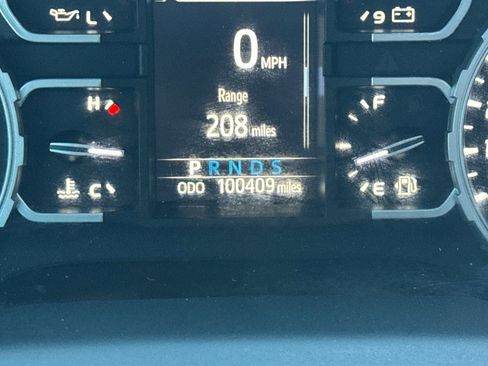 Used 2021 Toyota Tundra Platinum image 26