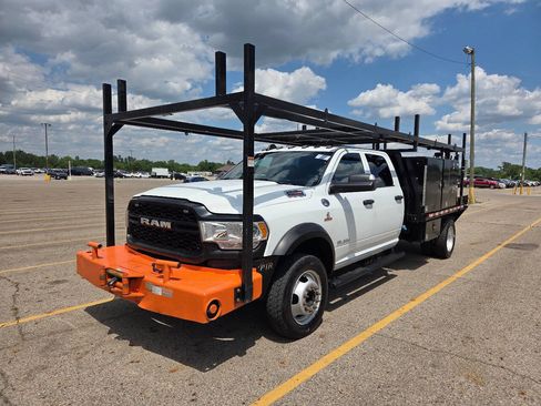 Used 2022 RAM 5500 Tradesman w/ Max Tow Package AWD/4WD image 3