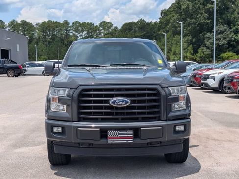 Used 2017 Ford F150 XLT w/ Equipment Group 302A Luxury AWD/4WD image 8