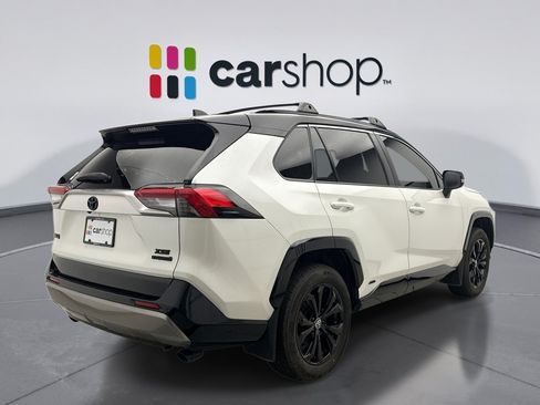 Used 2022 Toyota RAV4 XSE AWD/4WD image 5