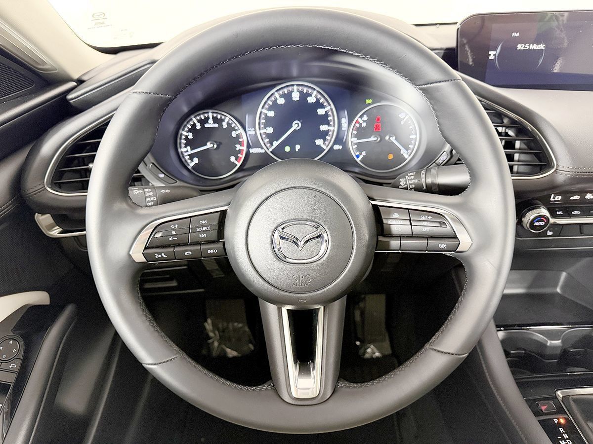 Used 2025 MAZDA MAZDA3 s FWD image 55