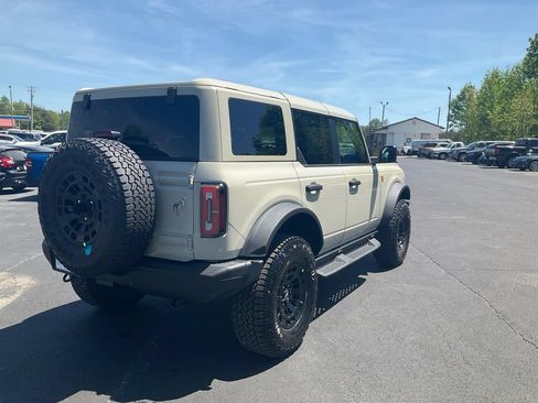 New 2026 Ford Bronco Badlands AWD/4WD image 5