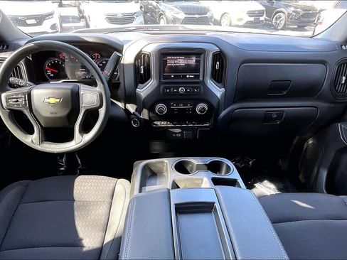 Certified 2023 Chevrolet Silverado 1500 Custom image 15