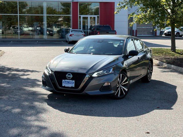 Used 2022 Nissan Altima 2.5 SR FWD image 9