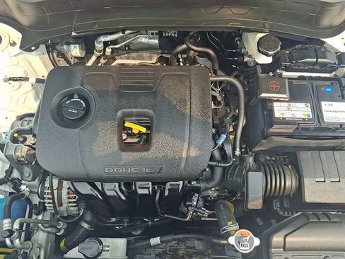 Used 2024 Kia Seltos S AWD/4WD image 27