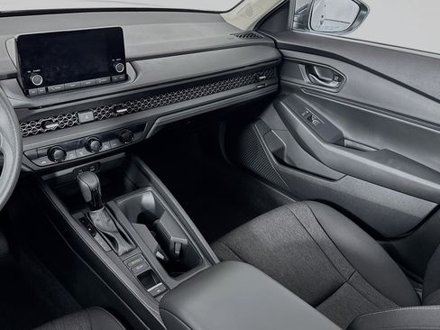 Certified 2024 Honda Accord EX image 23