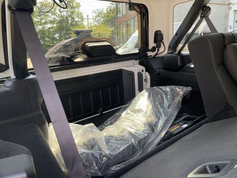 Used 2024 Jeep Wrangler Sport S w/ Convenience Group image 16