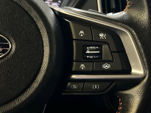 Used 2023 Subaru Crosstrek 2.0i Premium image 31