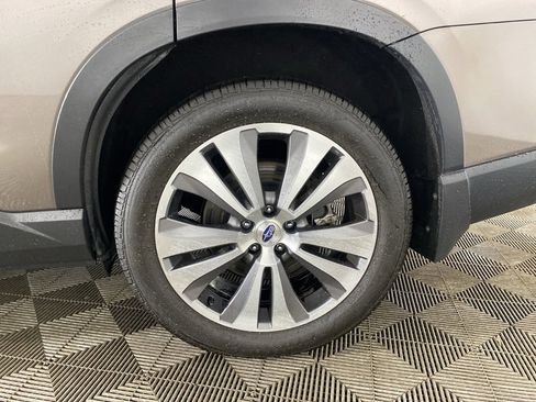 Used 2021 Subaru Ascent Limited w/ Technology Package image 30