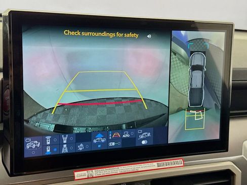 New 2025 Toyota Tacoma TRD Off-Road image 15