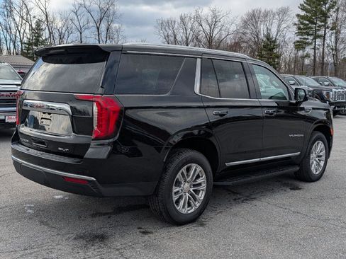 Certified 2022 GMC Yukon SLT w/ SLT Premium Package image 7