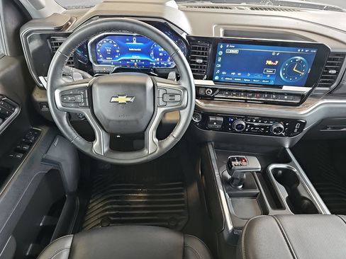 Certified 2025 Chevrolet Silverado 1500 LTZ w/ LTZ Premium Package AWD/4WD image 19