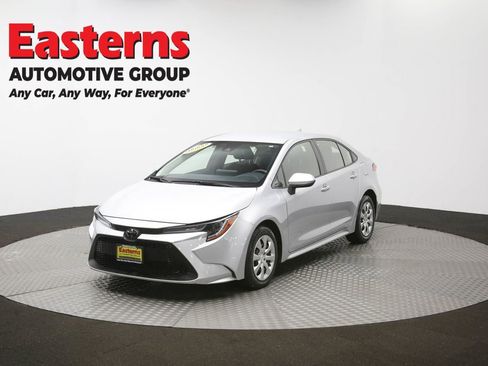 Used 2022 Toyota Corolla LE FWD image 54
