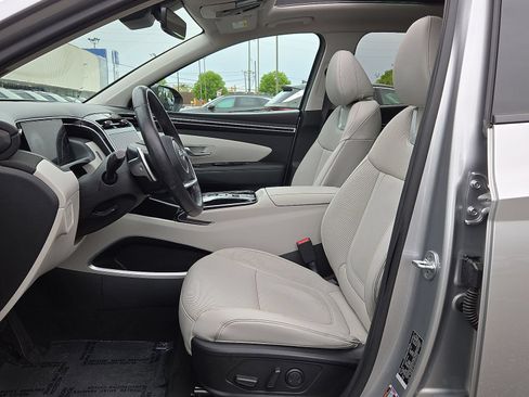 Certified 2023 Hyundai Tucson Limited AWD/4WD image 17