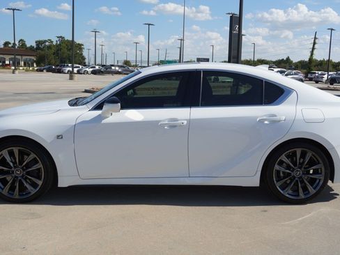 Certified 2024 Lexus IS 350 F Sport w/ Memory Package RWD image 5