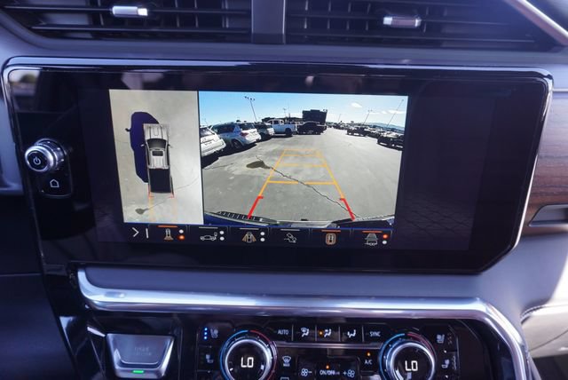 Used 2026 GMC Sierra 3500 Denali Ultimate w/ LPO, Black Badging Package AWD/4WD image 41