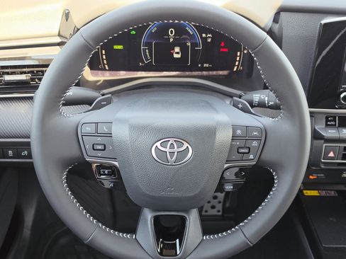 New 2026 Toyota Camry SE FWD image 15