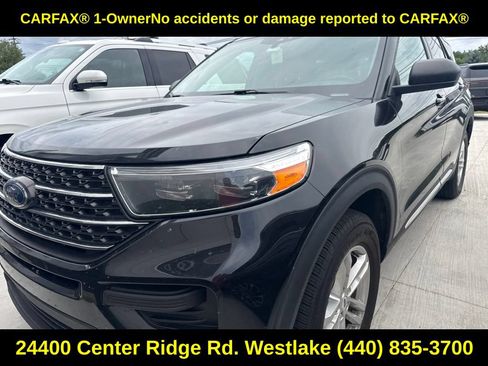 Used 2022 Ford Explorer XLT AWD/4WD image 2